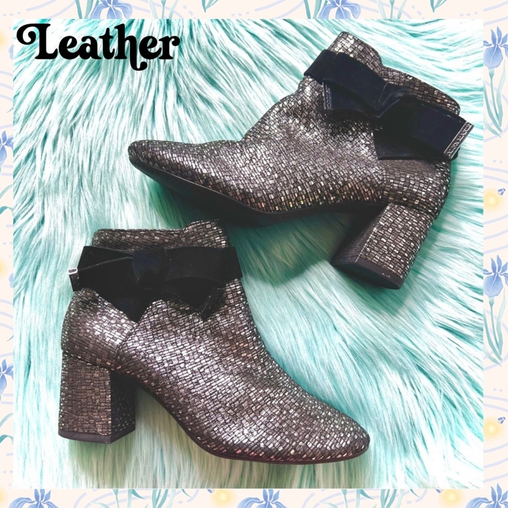 Alex Marie Metallic LEATHER Ankle Booties Black Silver Bow Block Heel Size 5.5